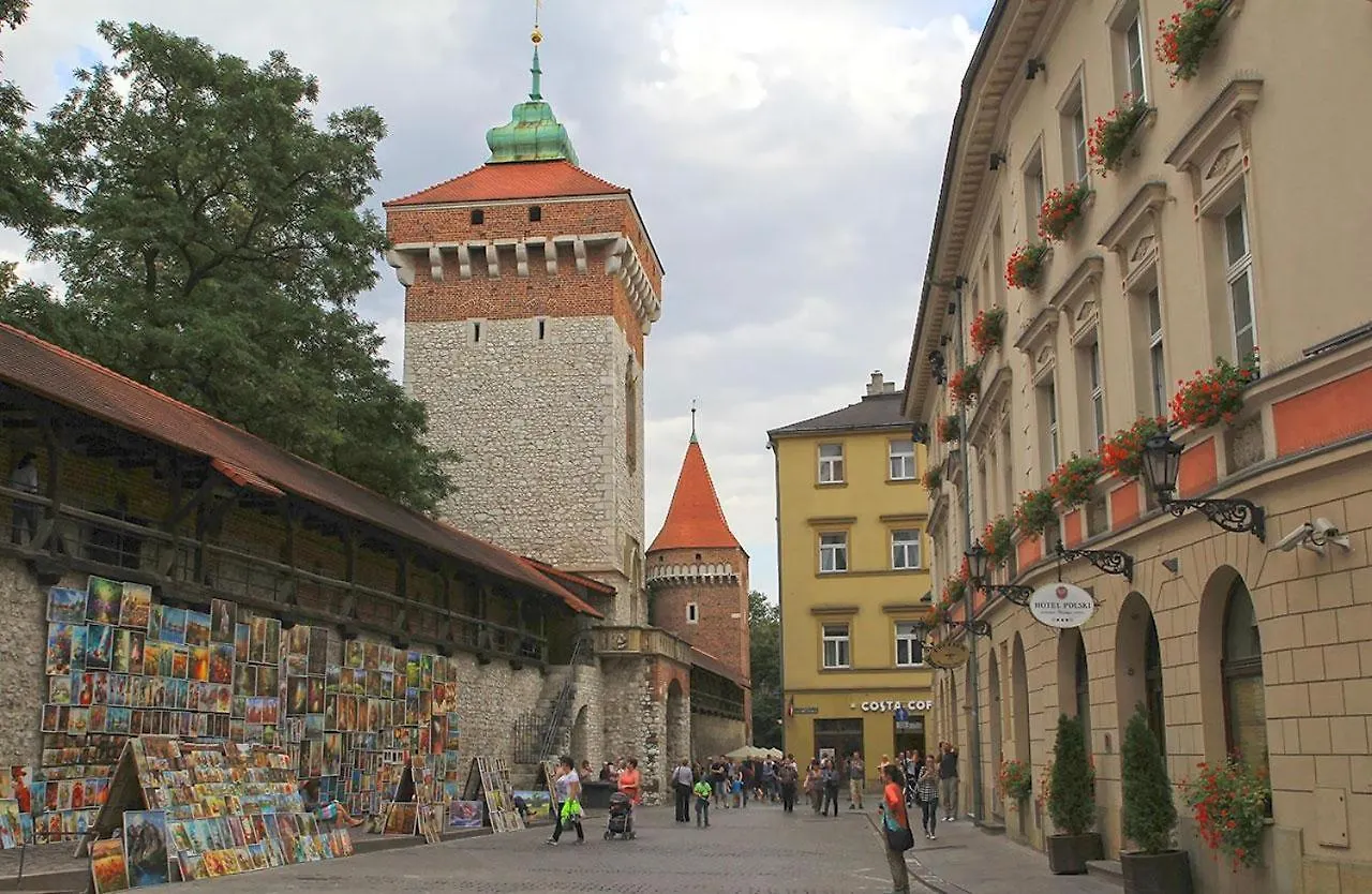 Attractive Apartment Oldtown Near Thetrain Station Krakow Poland